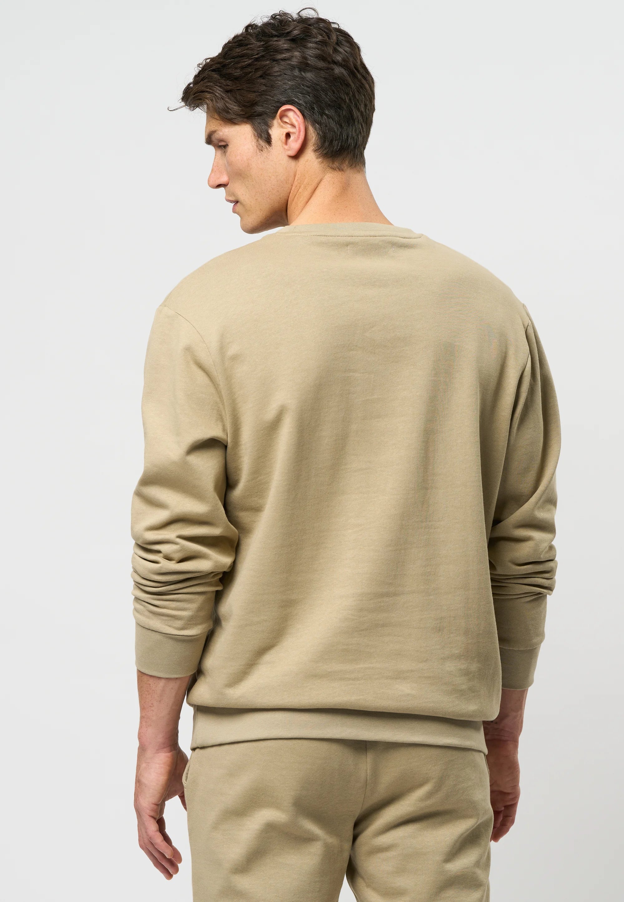 Adler Sweatshirt - Image 2