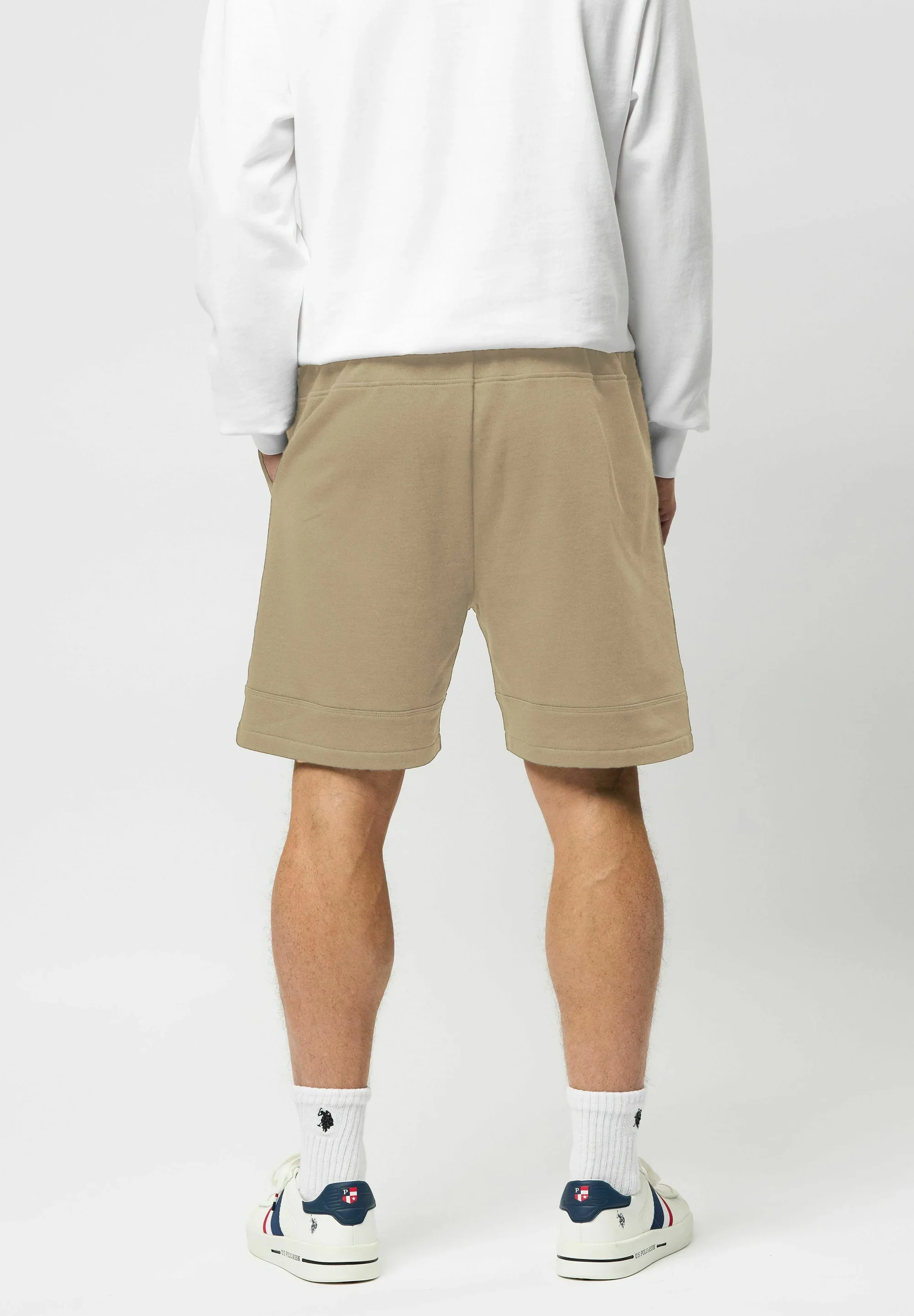 Carsten Sweatshorts - Image 2