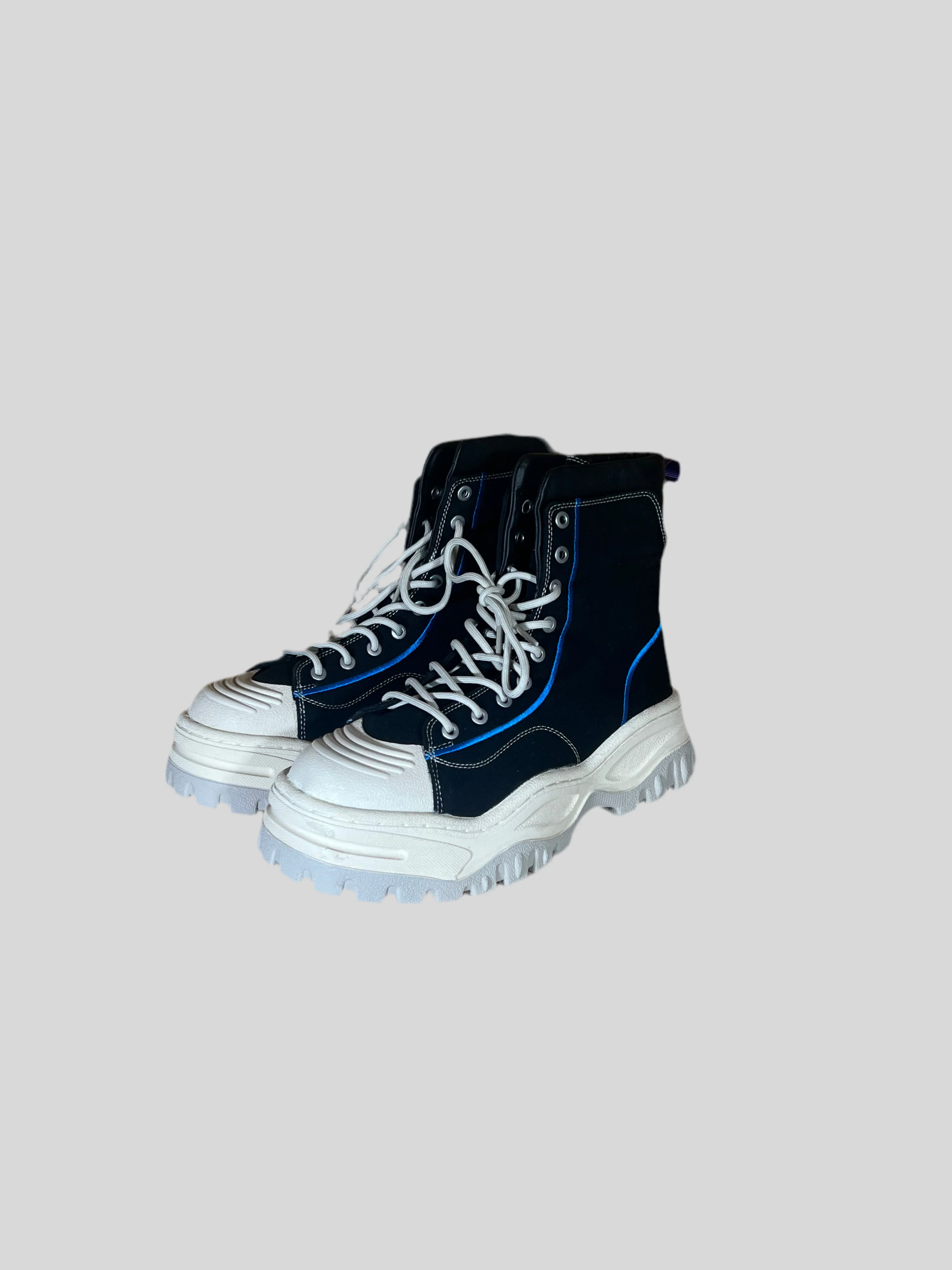 Sample Boots - Image 2